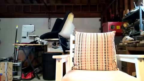 Jaws  online show from 10-14-25, 03:57