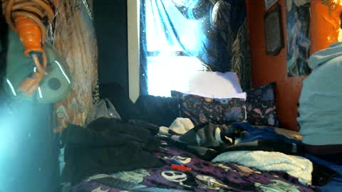 jaxxx666 online show from 02-18-25, 01:00