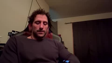 Snapshot of jaxjohnson12 chatting on 12-15-25, 05:12 jaxjohnson12 online show from 12-15-25, 05:12