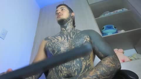 Snapshot of jaxxon22cm chatting on 02-25-26, 06:50 Michael independient model online show from 02-25-26, 06:50