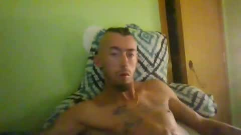 Snapshot of jay_ez69 chatting on 12-22-24, 09:44 JayEz online show from 12-22-24, 09:44