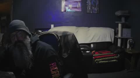 Grand Zaddy or Jay its casual online show from 10-17-25, 07:22