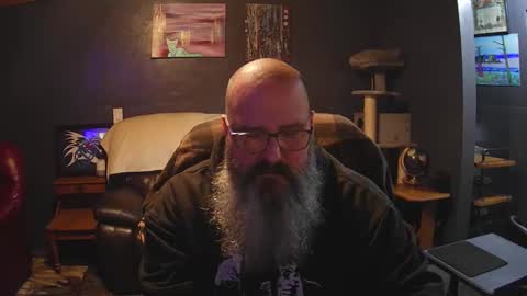 Grand Zaddy or Jay its casual online show from 11-25-25, 04:45