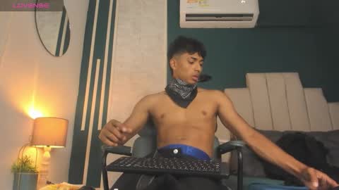 jaycobblack1 online show from 01-10-26, 04:58