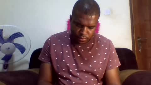 Snapshot of jaydencute96 chatting on 02-17-25, 12:32 jay online show from 02-17-25, 12:32