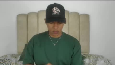 Snapshot of jaydenjhonson chatting on 10-25-25, 11:29 jaydenjhonson online show from 10-25-25, 11:29