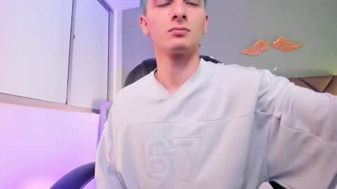jaydenvillalobos online show from 09-25-25, 12:42