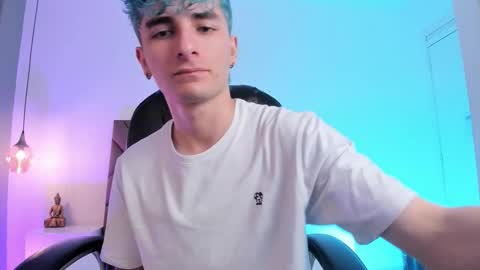 jaydenvillalobos online show from 10-05-25, 12:14