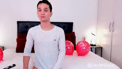 Jaylen and duke online show from 12-22-25, 11:07