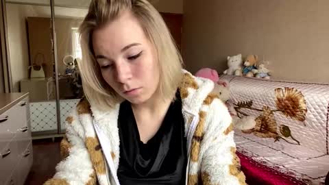 Mira online show from 10-30-25, 08:27