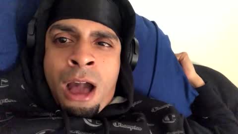 Snapshot of jaysofly89 chatting on 11-10-25, 03:44 Jayfly online show from 11-10-25, 03:44