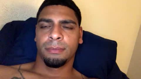 Snapshot of jaysofly89 chatting on 11-30-25, 10:58 Jayfly online show from 11-30-25, 10:58