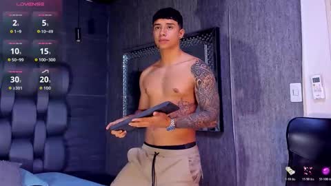 jaze_bradley online show from 10-20-25, 11:21