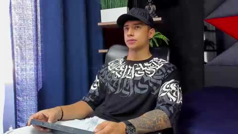 jaze_bradley online show from 11-22-25, 05:12