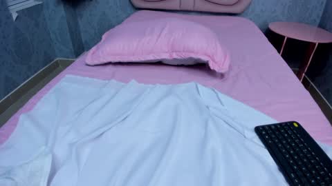 JAZMIN online show from 12-18-24, 02:10