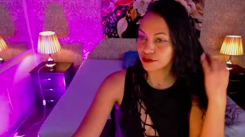 Nice jazmin  My schedule is from 6am to 2pm Colombia time Monday to Saturday. online show from 09-11-25, 11:32