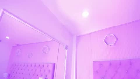 Jazminrusso  online show from 02-05-26, 06:18