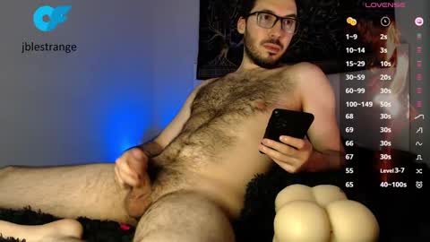 Snapshot of jblestrange chatting on 01-21-25, 09:36 JBLestrange online show from 01-21-25, 09:36