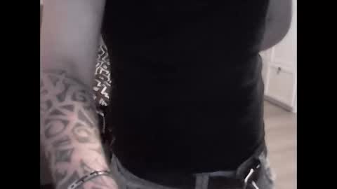 jby0791 online show from 10-27-25, 06:56