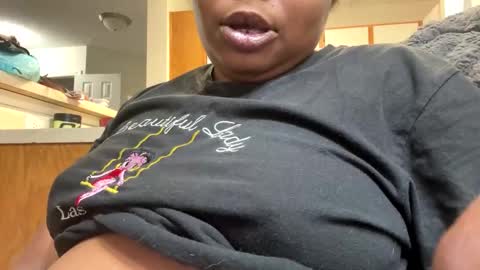 Snapshot of jccaramelbarbie12 chatting on 02-06-25, 12:11 JCCaramelbarbie online show from 02-06-25, 12:11