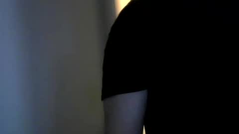 Snapshot of jdannce93 chatting on 11-22-25, 02:43 jdannce93 online show from 11-22-25, 02:43