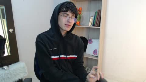 jeam_hot online show from 01-03-25, 01:38