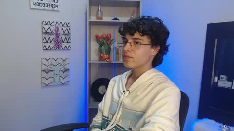 jeam_hot online show from 01-17-25, 09:28