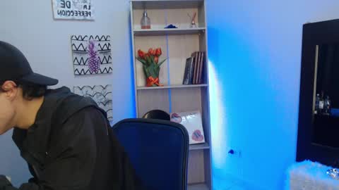 jeam_hot online show from 01-20-25, 09:32