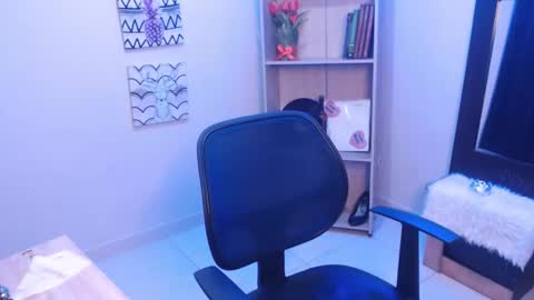 jeam_hot online show from 02-03-25, 09:18