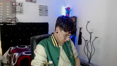 jeam_hot online show from 10-20-25, 09:26