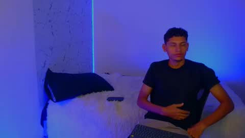 Snapshot of jean_widow chatting on 12-02-25, 02:12 Jean Widow online show from 12-02-25, 02:12