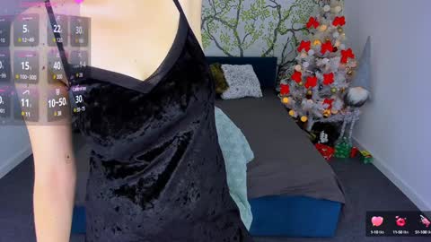 jeanniefox_ online show from 12-30-24, 07:48