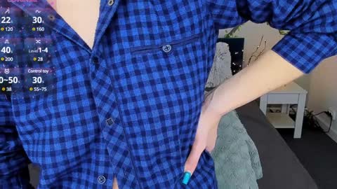 jeanniefox_ online show from 01-18-25, 07:28