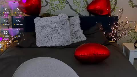 jeanniefox_ online show from 02-24-25, 02:15