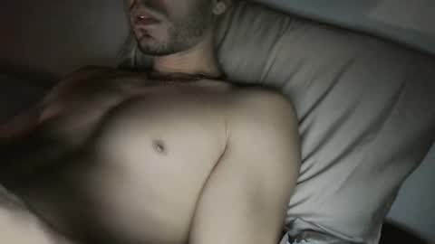 Snapshot of jeanpierbello7 chatting on 12-09-24, 07:28 jean pier bello Silva online show from 12-09-24, 07:28