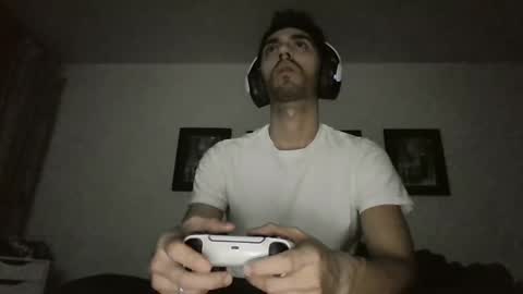 Snapshot of jeanpierbello7 chatting on 02-01-25, 08:18 jean pier bello Silva online show from 02-01-25, 08:18