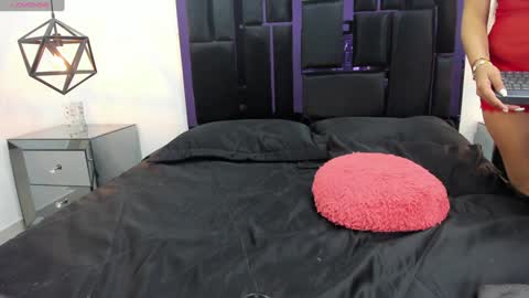 Jeen Taylor online show from 01-09-25, 11:45