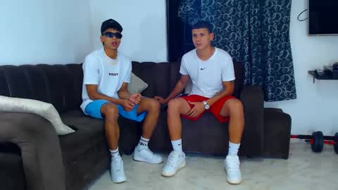 Snapshot of jeffer21_hot chatting on 11-15-25, 05:16 jeffer21_hot online show from 11-15-25, 05:16