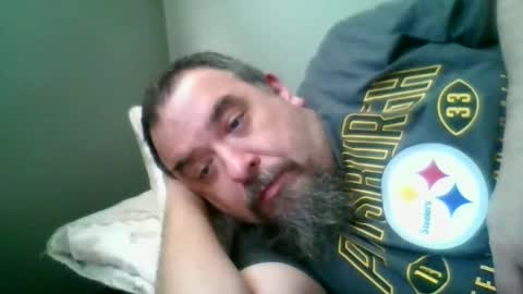 Snapshot of jeffoh28m chatting on 11-23-25, 07:57 jeffoh28m online show from 11-23-25, 07:57