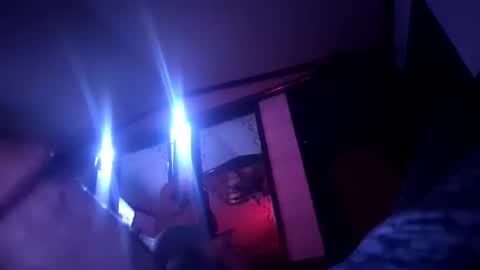 Snapshot of jefrojethro chatting on 11-19-25, 12:05 jefrojethro online show from 11-19-25, 12:05