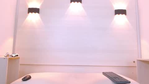 jeic 18 online show from 11-08-25, 07:23