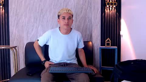 jeic 18 online show from 11-17-25, 06:46