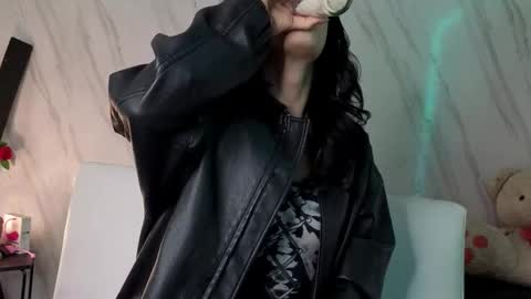 Jeimy Garca online show from 10-15-25, 12:05