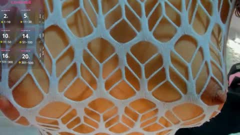 Jelly online show from 10-18-25, 07:58