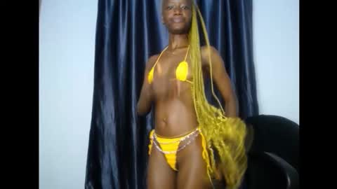 Linda online show from 10-10-25, 05:34