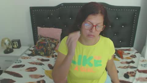 Snapshot of jellyfishhot chatting on 01-18-25, 11:44  Natalia  online show from 01-18-25, 11:44