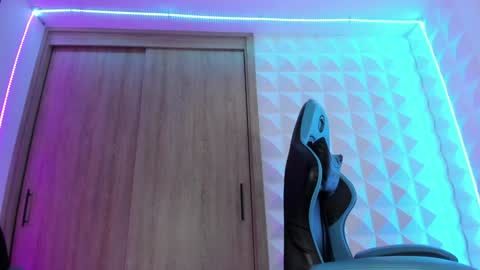 jendralevis online show from 02-06-25, 01:49