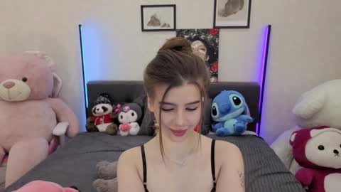 Dolly online show from 11-30-25, 01:26