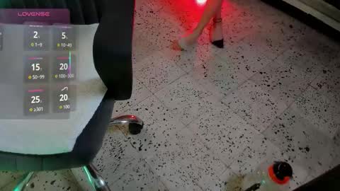 Angie online show from 10-15-25, 02:17