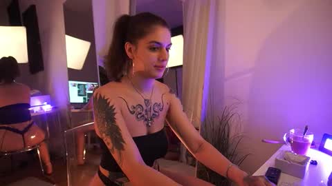 jeniffer_foxx online show from 09-09-25, 05:18